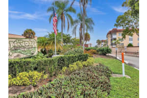 4176 Inverrary Dr, Lauderhill, FL 33319, Sold 07/16/25