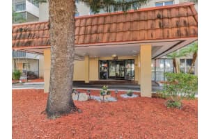 4176 Inverrary Dr, Lauderhill, FL 33319, Sold 07/16/25