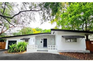 585 NE 138th St, North Miami, FL 33161, Sold 08/05/25
