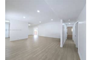 585 NE 138th St, North Miami, FL 33161, Sold 08/05/25