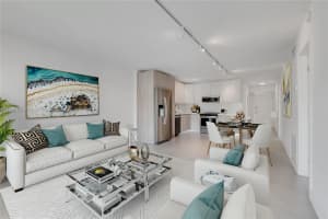 240 Galen Dr 308, Key Biscayne
