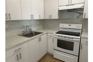525 W 69th St, Hialeah, FL 33014, Sold 07/17/25