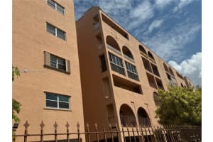 460 E 23rd St, Hialeah, FL 33013, Sold 07/17/25