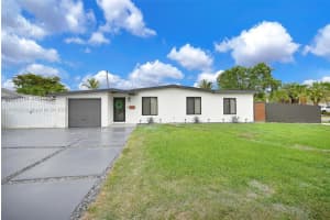 18301 NW 82nd Ct, Hialeah, FL 33015, Sold 06/16/25
