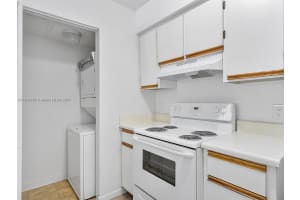 620 S Park Rd 16-2 Hollywood, FL 33021 - MLS#A11796277