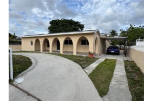 4701 Sw 104th Ct, Miami