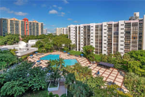 17021 N Bay Rd 329 Sunny Isles Beach, FL 33160 - MLS#A11796335