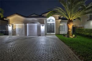 11265 Nw 78th St, Doral