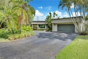 610 Lake Dasha Cir, Plantation, FL 33324, - MLS#A11796433