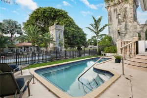 5731 SW 35th St, Miami, FL 33155, Sold 06/03/25