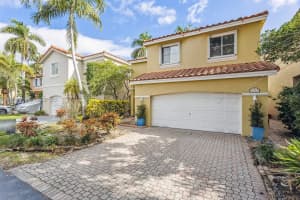 1741 E Trafalgar Cir, Hollywood, FL 33020, - MLS#A11796507