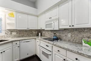 1741 E Trafalgar Cir, Hollywood, FL 33020, - MLS#A11796507