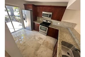 878 Crystal Lake Dr, Deerfield Beach, FL 33064 - MLS#A11796565