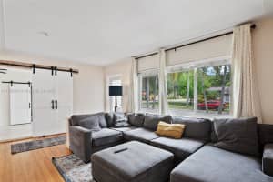 500 Oakwood Dr, Miami Springs, FL 33166, Sold 07/29/25