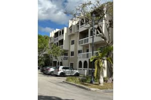 7701 Camino Real A-401, Miami