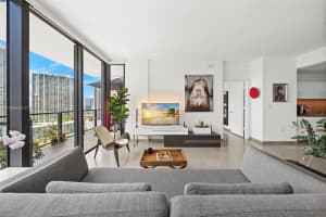 68 SE 6th St Apt 1708, Miami, FL 33131, Sold 08/08/25