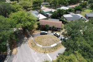 5718 Monroe St, Hollywood, FL 33023, - MLS#A11796698