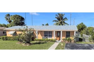 21270 NW Miami Ct, Miami, FL 33169, Sold 07/30/25