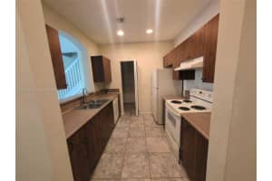 2252 Ne 42nd Cir Homestead, FL 33033 - MLS#A11796738