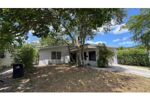 317 NE 87th St, El Portal, FL 33138, Sold 06/20/25
