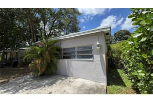 317 NE 87th St, El Portal, FL 33138, Sold 06/20/25