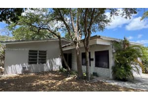 317 NE 87th St, El Portal, FL 33138, Sold 06/20/25
