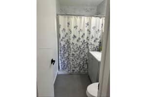 725 Nw 1st Ct 2 Hallandale Beach, FL 33009 - MLS#A11796778