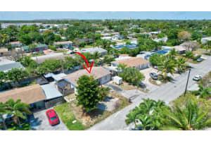 2751 Ne 9th Ter 2751 Pompano Beach, FL 33064 - MLS#A11796835