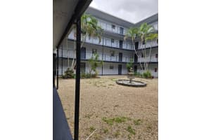 2860 Somerset Dr 101k, Lauderdale Lakes