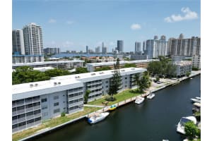 3750 NE 169th St APT 408, North Miami Beach, FL 33160, - MLS#A11796878