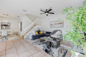1110 Canella Ln Hollywood, FL 33019 - MLS#A11796889