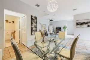 1110 Canella Ln Hollywood, FL 33019 - MLS#A11796889