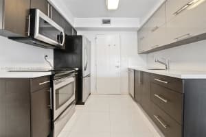 800 Ne 195th St 204 Miami, FL 33179 - MLS#A11796916