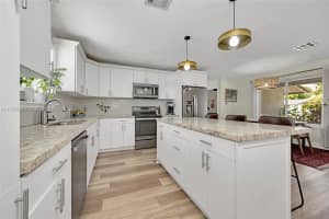 2221 N 46th Ave, Hollywood, FL 33021, Sold 07/31/25