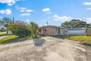 5720 Sw 40th Ct West Park, FL 33023 - MLS#A11796992