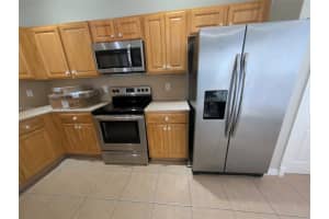 2013 NE 3rd Ct, Homestead, FL 33033, Sold 09/03/25