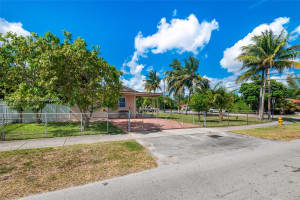 4170 SW 95th Ave, Miami, FL 33165, Sold 06/02/25