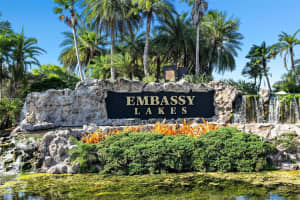 2562 W Saratoga Dr, Hollywood, FL 33026, Sold 07/08/25