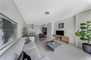 770 Claughton Island Dr ph-26, Miami, FL 33131, Sold 12/09/25