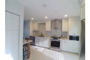 9169 Se Riverfront Ter M, Jupiter