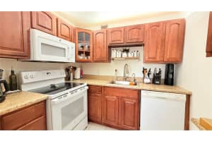 13450 SW 3rd St #308d, Pembroke Pines, FL 33027, - MLS#A11797193