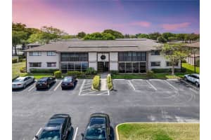 9887 N Belfort Cir 112, Tamarac