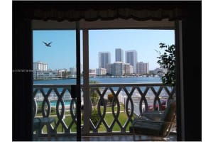 450 Golden Isles Dr APT 2H, Hallandale Beach, FL 33009, - MLS#A11797307