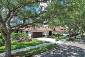 808 Hampton Ct, Weston, FL 33326, Sold 08/15/25