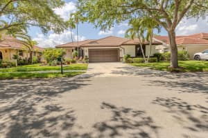 808 Hampton Ct, Weston, FL 33326, Sold 08/15/25