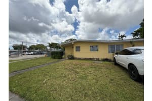 9300 SW 52nd Terrace, Miami, FL 33165, Sold 08/14/25