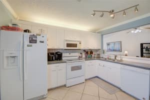 1248 W Lakes Dr, Deerfield Beach, FL 33442, - MLS#A11797394
