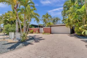 2213 Ne 17th Ave, Wilton Manors
