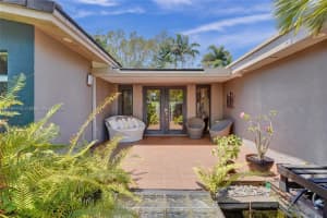 2213 Ne 17th Ave Wilton Manors, FL 33305 - MLS#A11797413