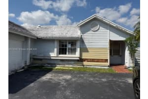 14134 Sw 100th Ter, Miami